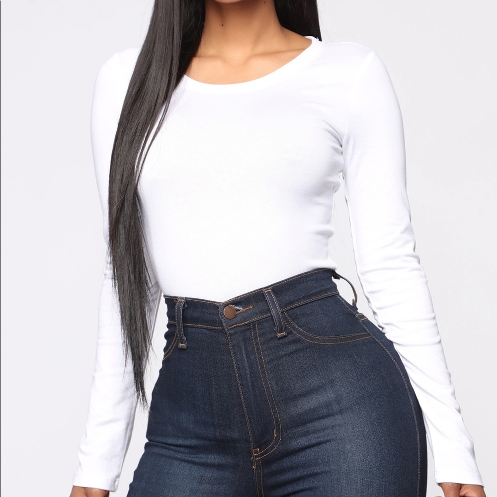 white long sleeve t-shirts